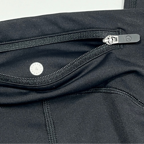 LULULEMON black leggings CA 35801 RN 106259 size 4 - Picture 8 of 11